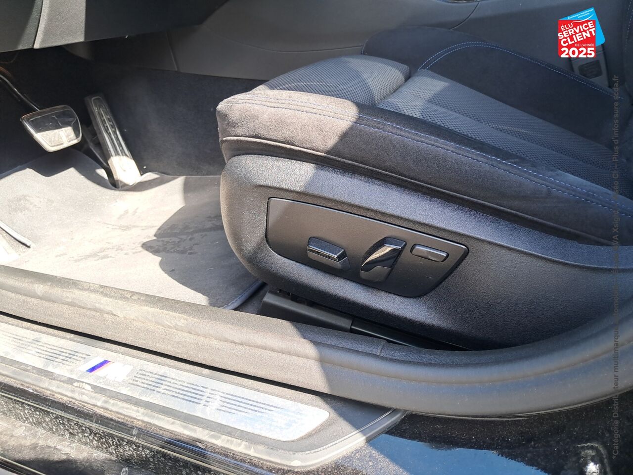 Véhicule d'occasion BMW SERIE 5 TOURING 520DA 190CH M SPORT STEPTRONIC chez Hyundai Epernay