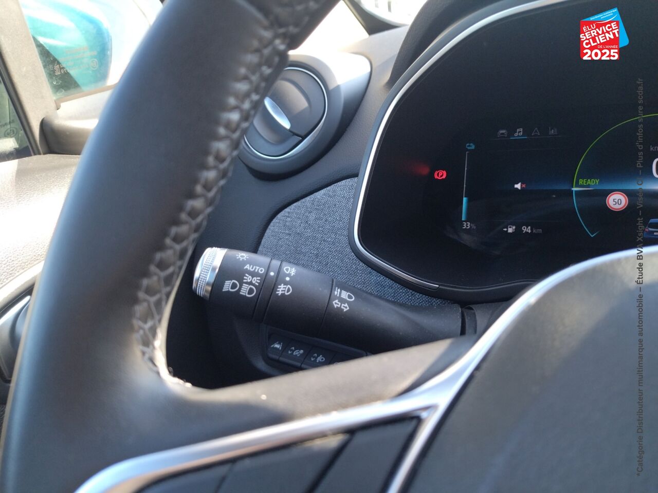 Véhicule d'occasion RENAULT ZOE INTENS CHARGE NORMALE R110 4CV chez Renault Colmar