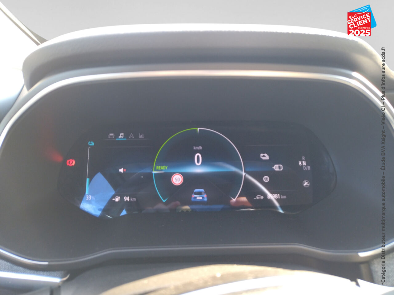 Véhicule d'occasion RENAULT ZOE INTENS CHARGE NORMALE R110 4CV chez Renault Colmar