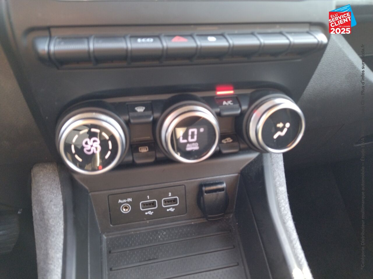 Véhicule d'occasion RENAULT ZOE INTENS CHARGE NORMALE R110 4CV chez Renault Colmar