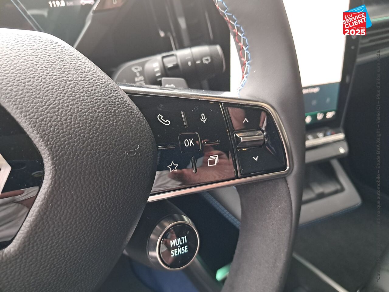 Véhicule d'occasion RENAULT SCENIC E-TECH ELECTRIC 220CH TECHNO ESPRIT ALPINE GRANDE AUTONOMIE -24 chez Nissan Haguenau