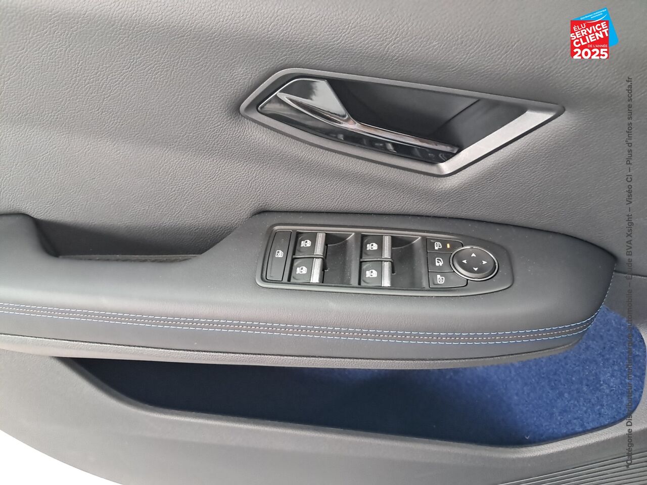 Véhicule d'occasion RENAULT SCENIC E-TECH ELECTRIC 220CH TECHNO ESPRIT ALPINE GRANDE AUTONOMIE -24 chez Nissan Haguenau