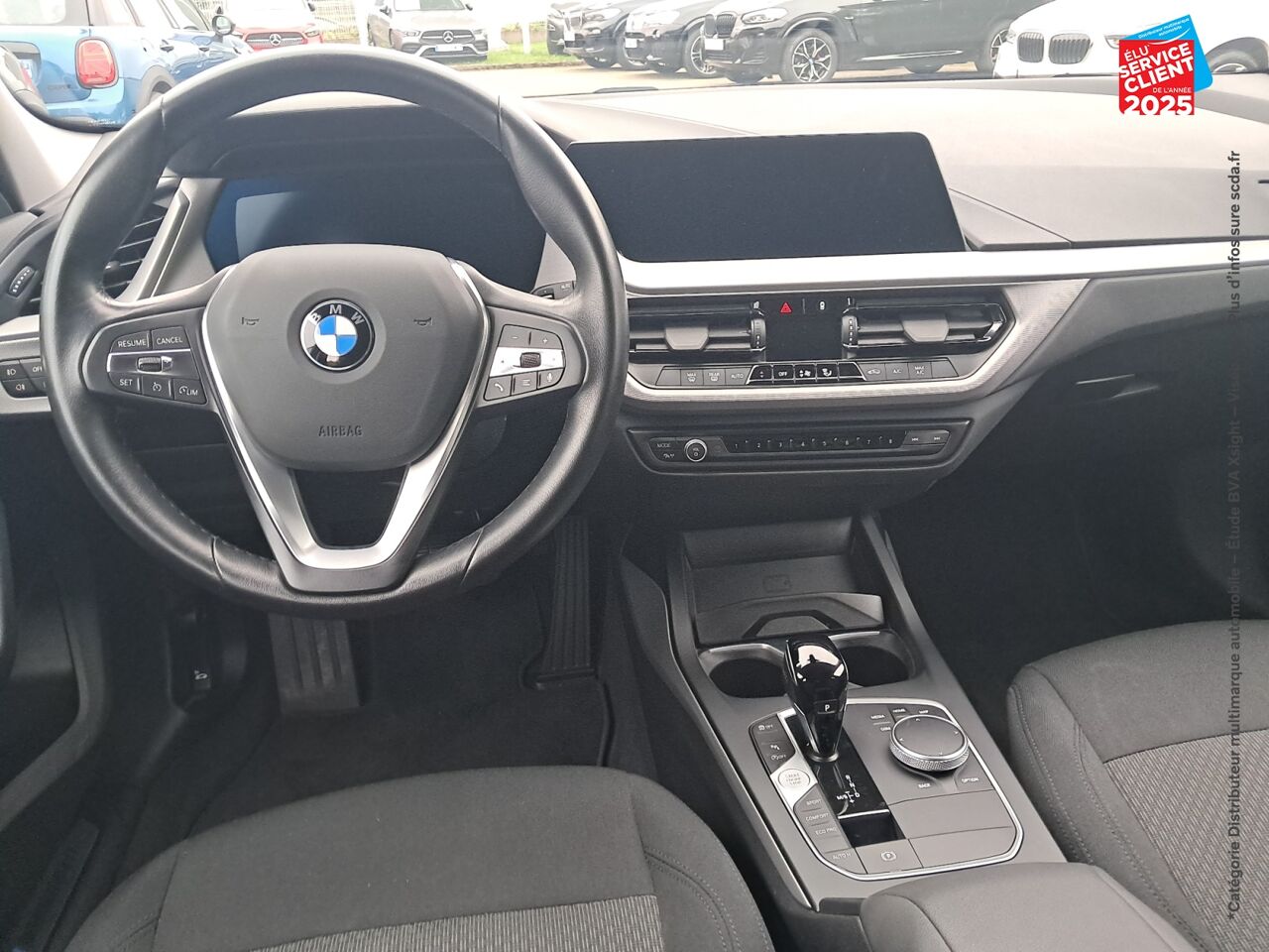Véhicule d'occasion BMW SERIE 1 118IA 136CH EDITION M DESIGN DKG7 GPS CAMERA RADAR AR AV chez BMW Dole