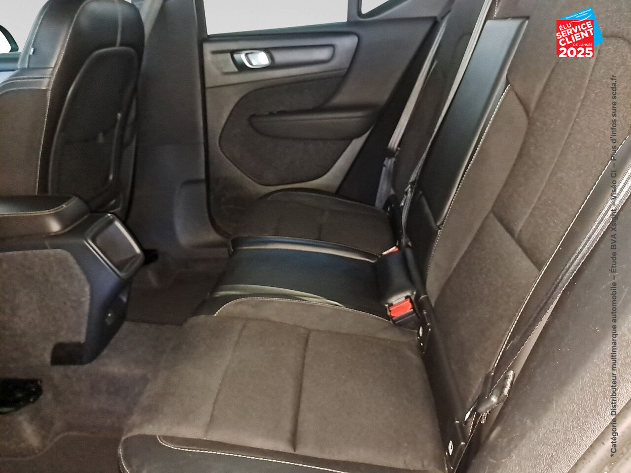 Véhicule d'occasion VOLVO XC40 T3 156CH MOMENTUM GPS CAMERA chez Lexus Metz