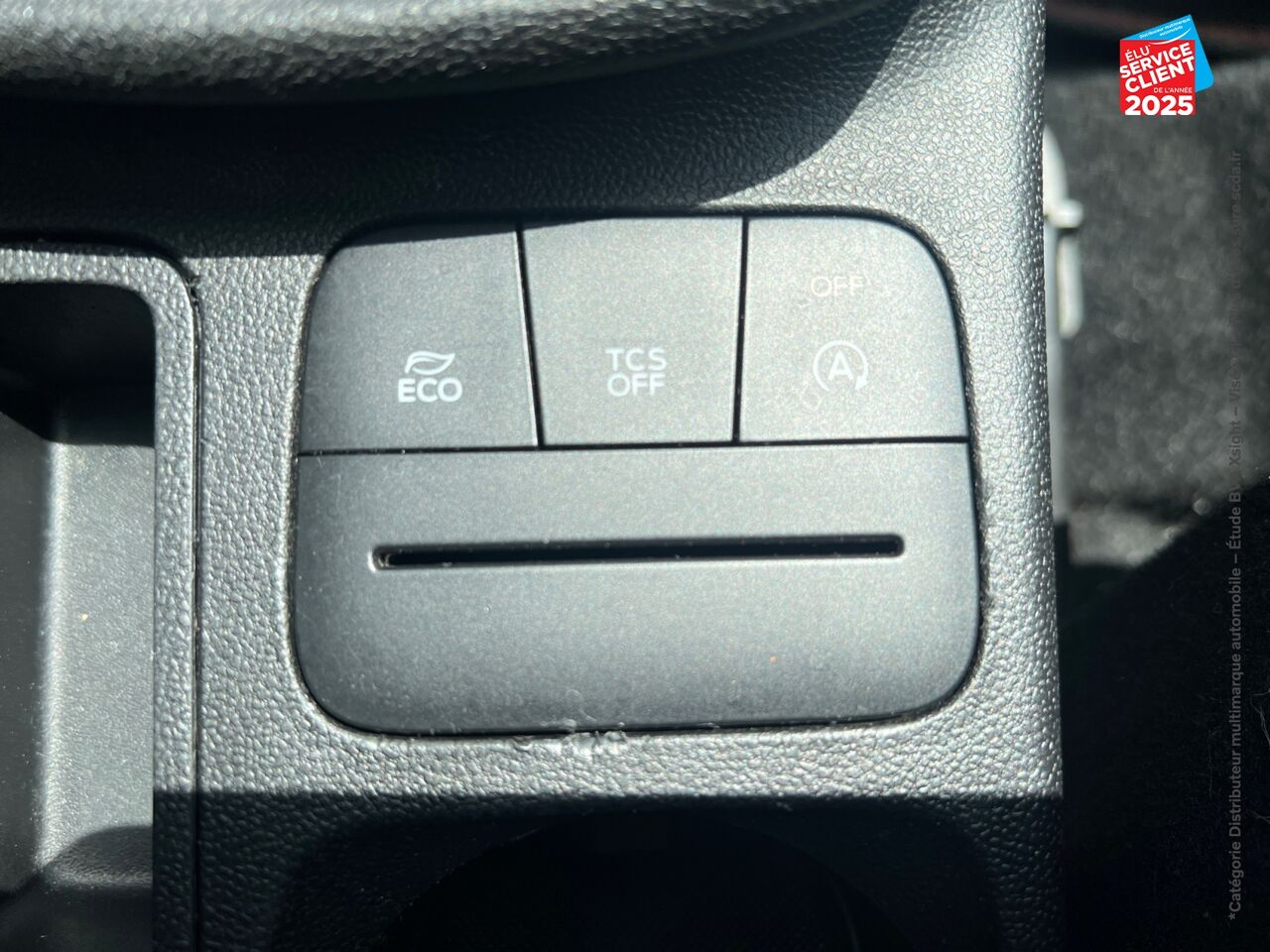 Véhicule d'occasion FORD FIESTA 1.0 ECOBOOST 100CH STOPSTART ST-LINE 5P EURO6.2 chez Renault Colmar