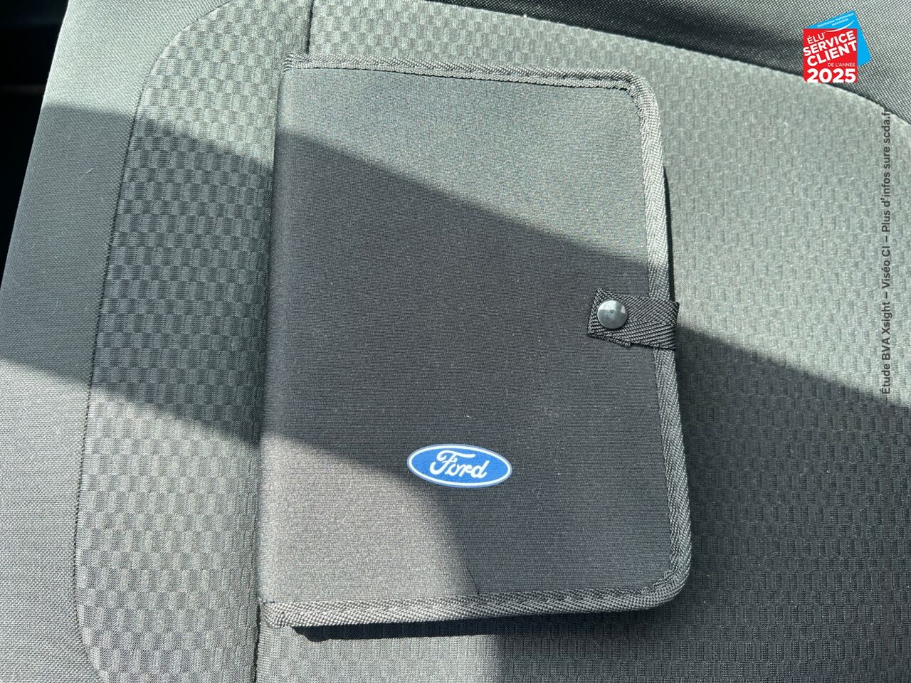 Véhicule d'occasion FORD FIESTA 1.0 ECOBOOST 100CH STOPSTART ST-LINE 5P EURO6.2 chez Renault Colmar