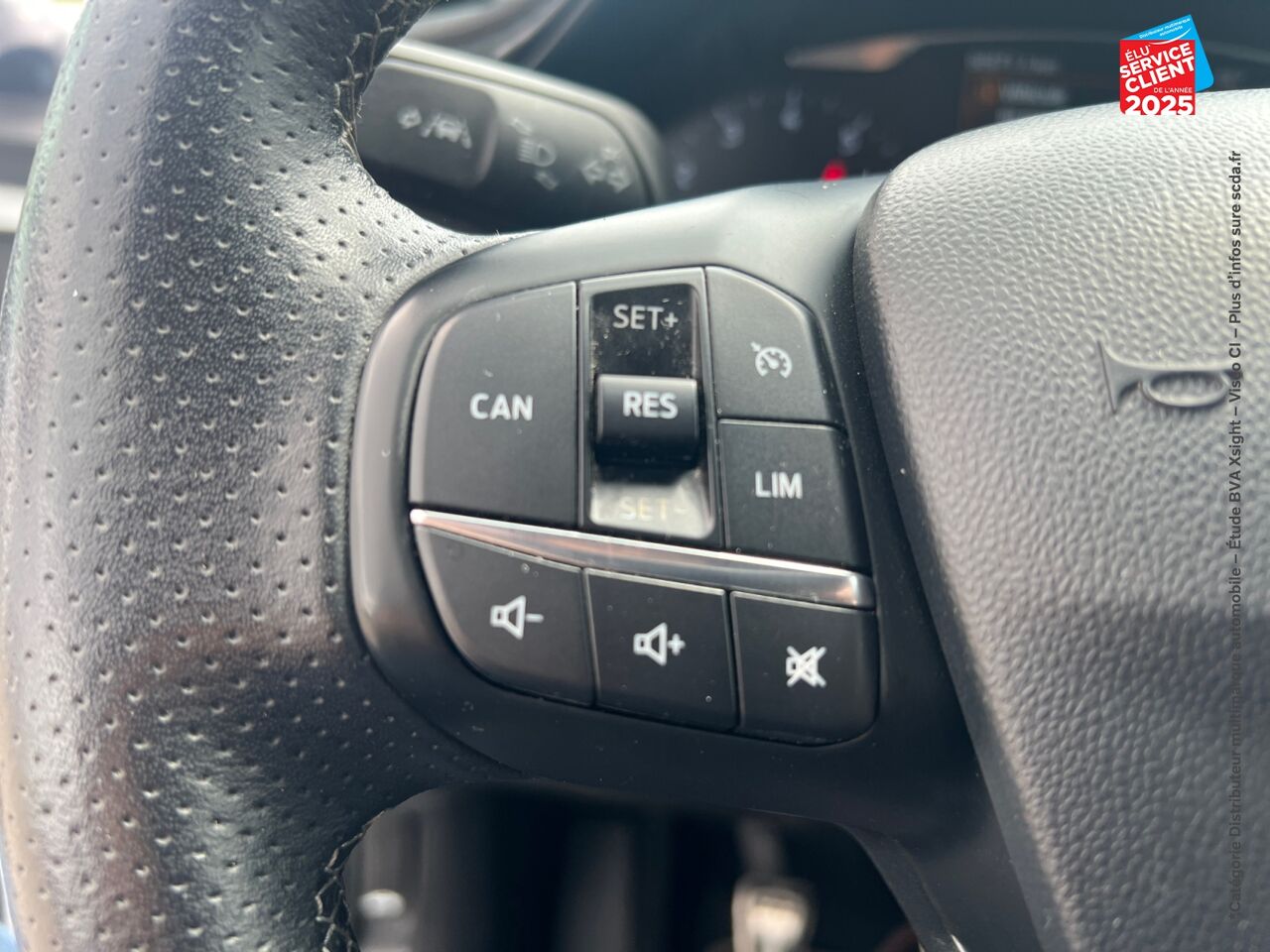 Véhicule d'occasion FORD FIESTA 1.0 ECOBOOST 100CH STOPSTART ST-LINE 5P EURO6.2 chez Renault Colmar