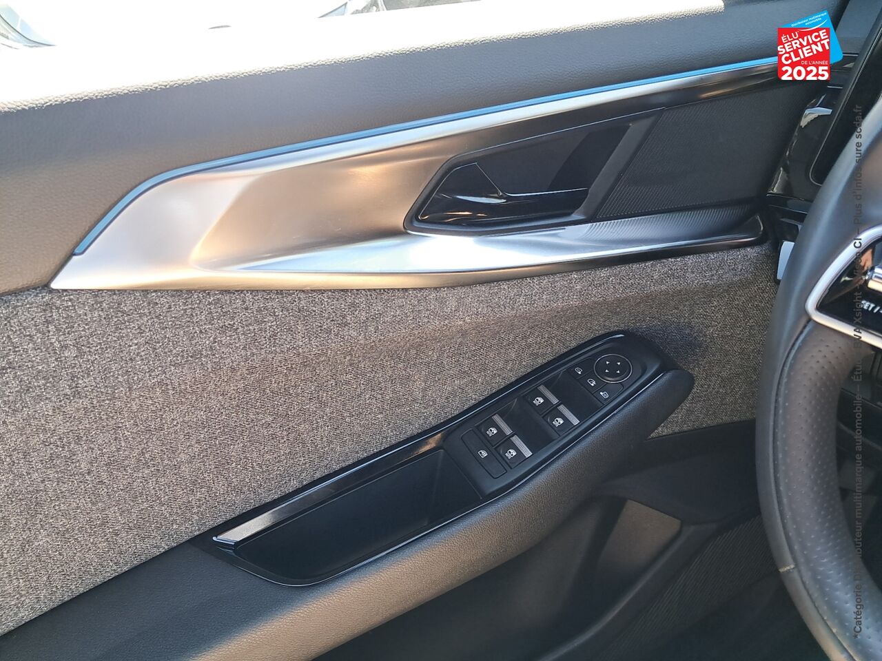 Véhicule d'occasion RENAULT ESPACE 1.2 E-TECH FULL HYBRID 200CH TECHNO chez Renault Colmar