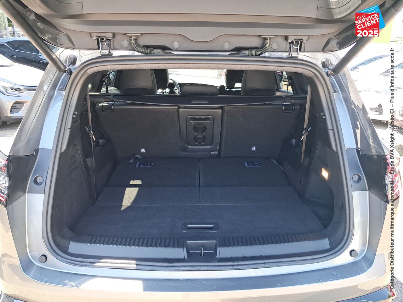 Véhicule d'occasion RENAULT ESPACE 1.2 E-TECH FULL HYBRID 200CH TECHNO chez Renault Colmar