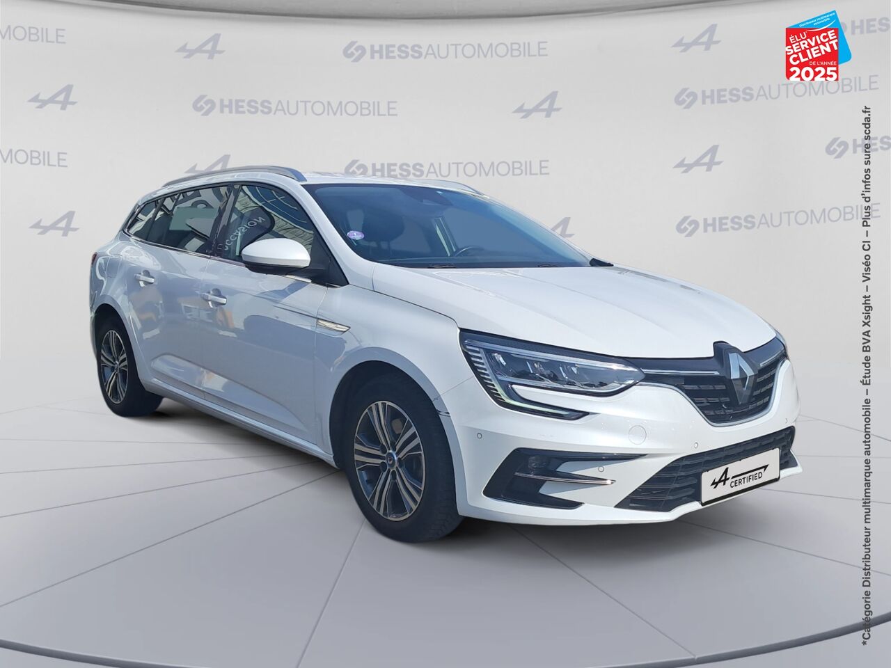 Véhicule d'occasion RENAULT MEGANE ESTATE 1.6 E-TECH PLUG-IN 160CH BUSINESS chez Renault Saint-Louis
