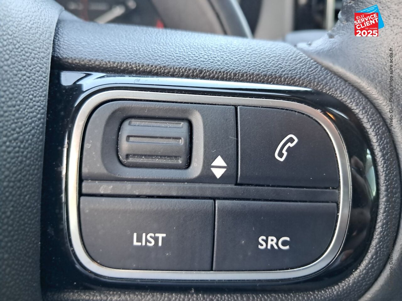 Véhicule d'occasion CITROEN C5 AIRCROSS PURETECH 130CH S/S SHINE EAT8 chez Renault Saint-Louis
