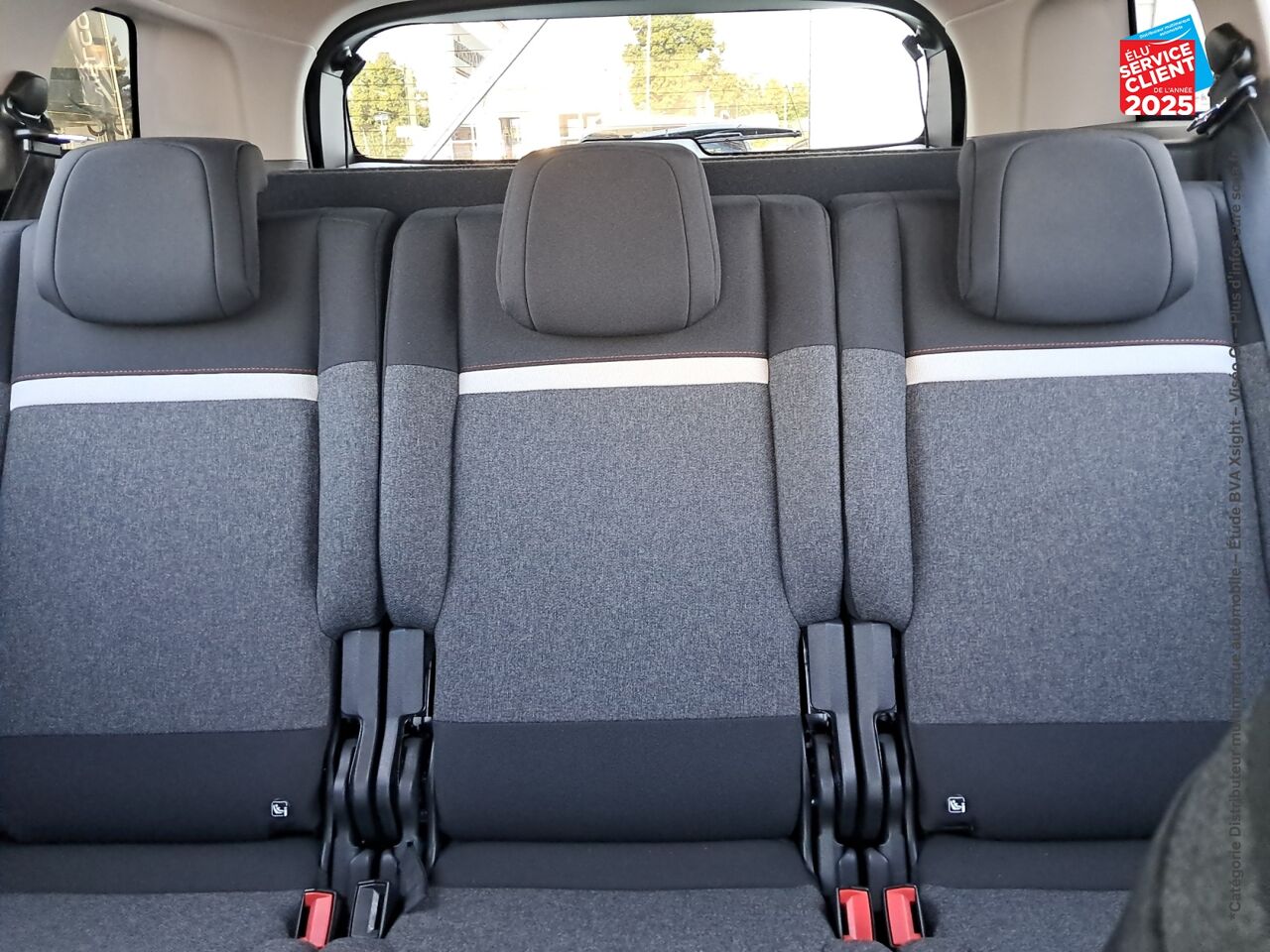 Véhicule d'occasion CITROEN C5 AIRCROSS PURETECH 130CH S/S SHINE EAT8 chez Renault Saint-Louis