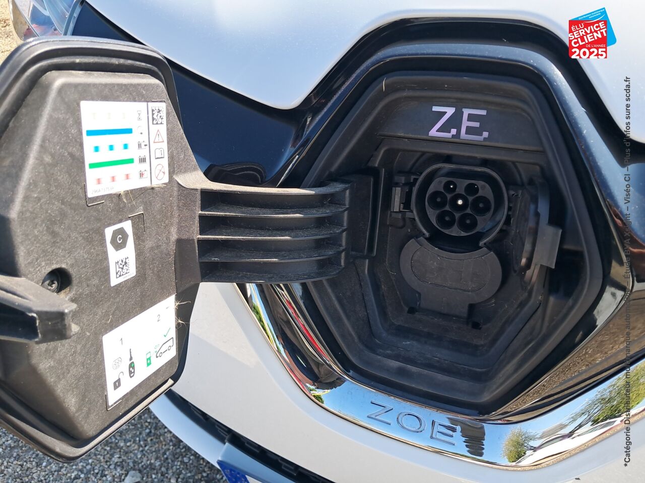 Véhicule d'occasion RENAULT ZOE E-TECH LIMITED CHARGE NORMALE R110 ACHAT INTEGRAL chez Toyota Verdun
