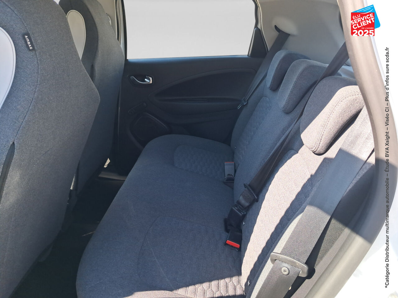 Véhicule d'occasion RENAULT ZOE E-TECH LIMITED CHARGE NORMALE R110 ACHAT INTEGRAL chez Toyota Verdun