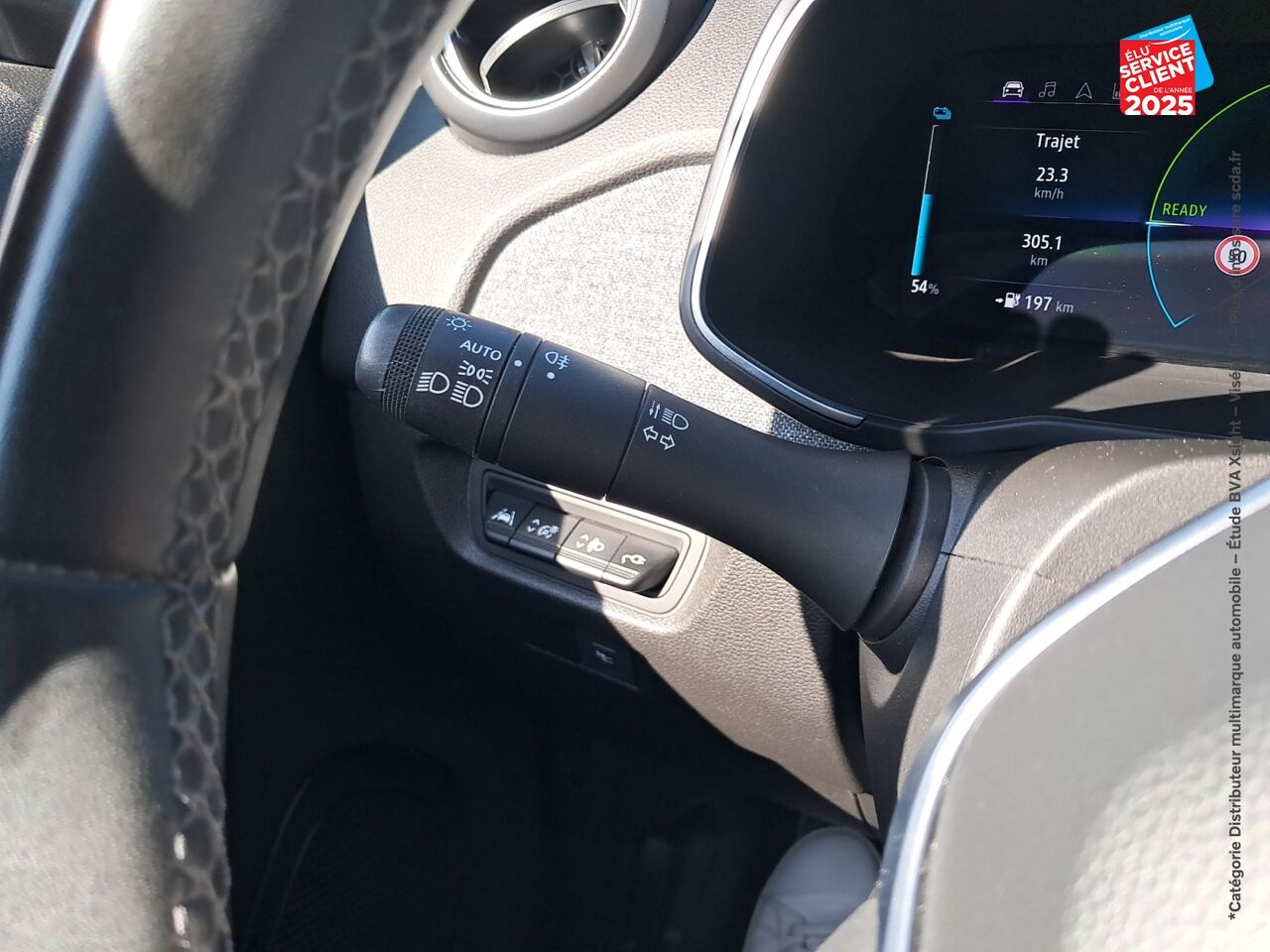 Véhicule d'occasion RENAULT ZOE E-TECH LIMITED CHARGE NORMALE R110 ACHAT INTEGRAL chez Toyota Verdun
