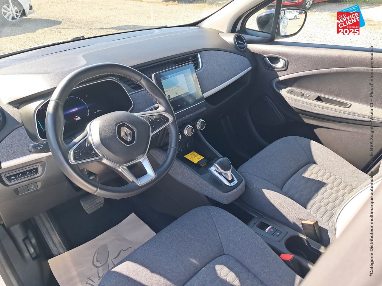 Véhicule d'occasion RENAULT ZOE E-TECH LIMITED CHARGE NORMALE R110 ACHAT INTEGRAL chez Toyota Verdun