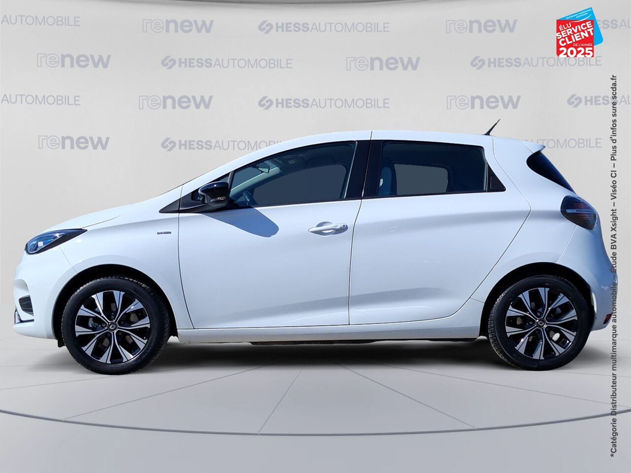 Véhicule d'occasion RENAULT ZOE E-TECH LIMITED CHARGE NORMALE R110 ACHAT INTEGRAL chez Toyota Verdun