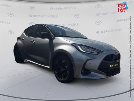 TOYOTA YARIS 130H PREMIERE...
