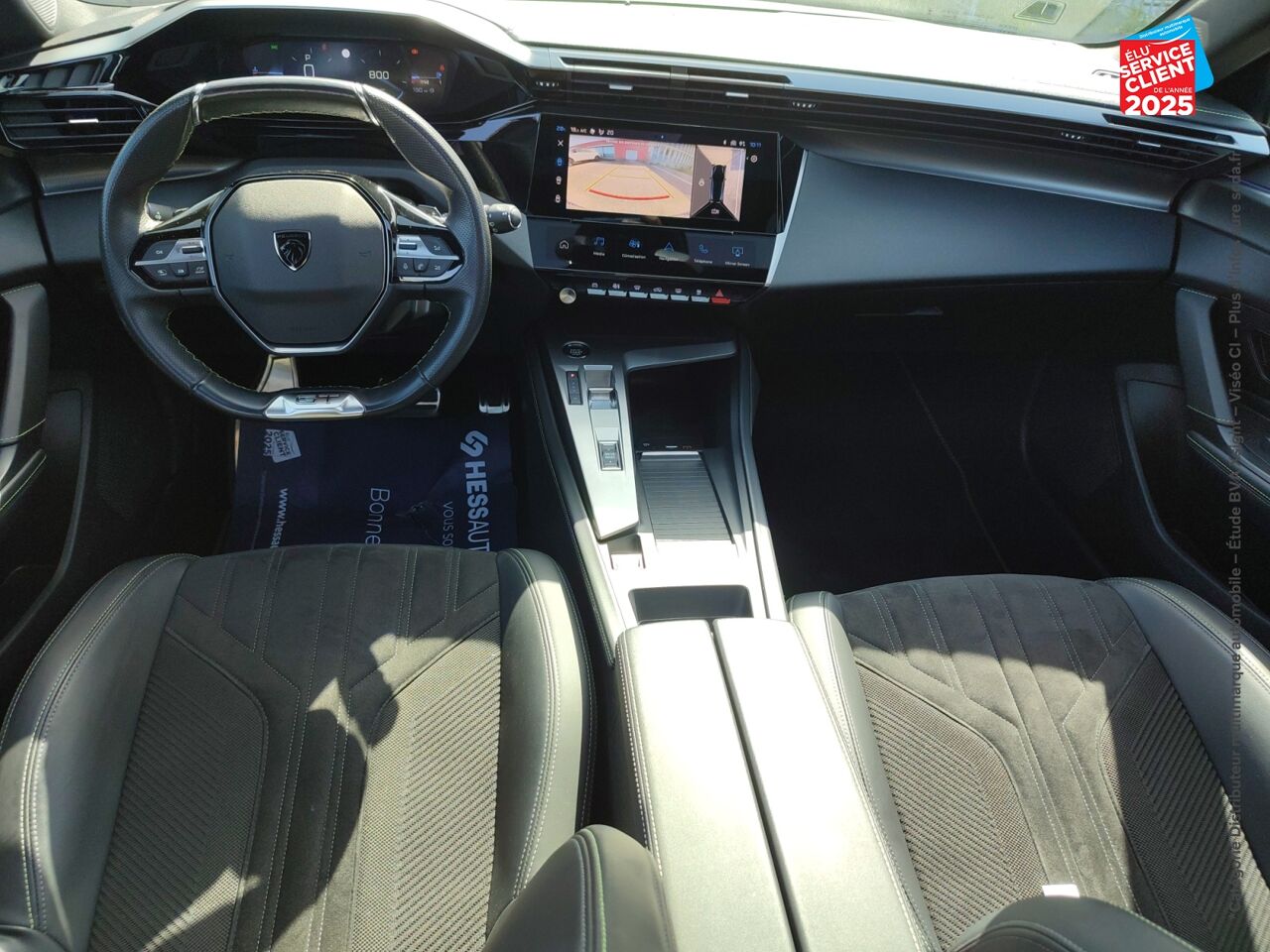 Véhicule d'occasion PEUGEOT 308 1.5 BLUEHDI 130CH S/S GT EAT8 TOUVRANT GPS CAMERA CARPLAY ATTELAGE chez Peugeot Reims
