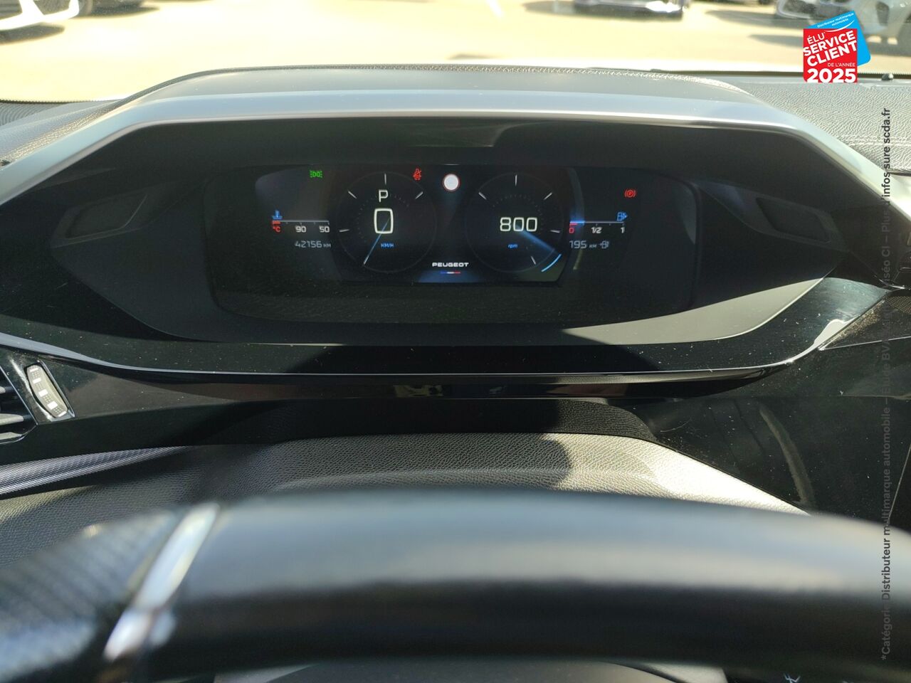 Véhicule d'occasion PEUGEOT 308 1.5 BLUEHDI 130CH S/S GT EAT8 TOUVRANT GPS CAMERA CARPLAY ATTELAGE chez Peugeot Reims