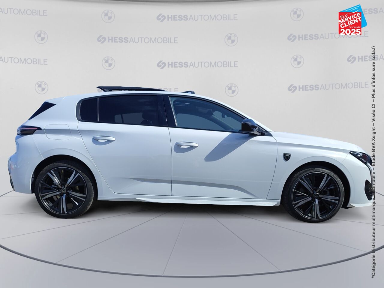 Véhicule d'occasion PEUGEOT 308 1.5 BLUEHDI 130CH S/S GT EAT8 TOUVRANT GPS CAMERA CARPLAY ATTELAGE chez Peugeot Reims
