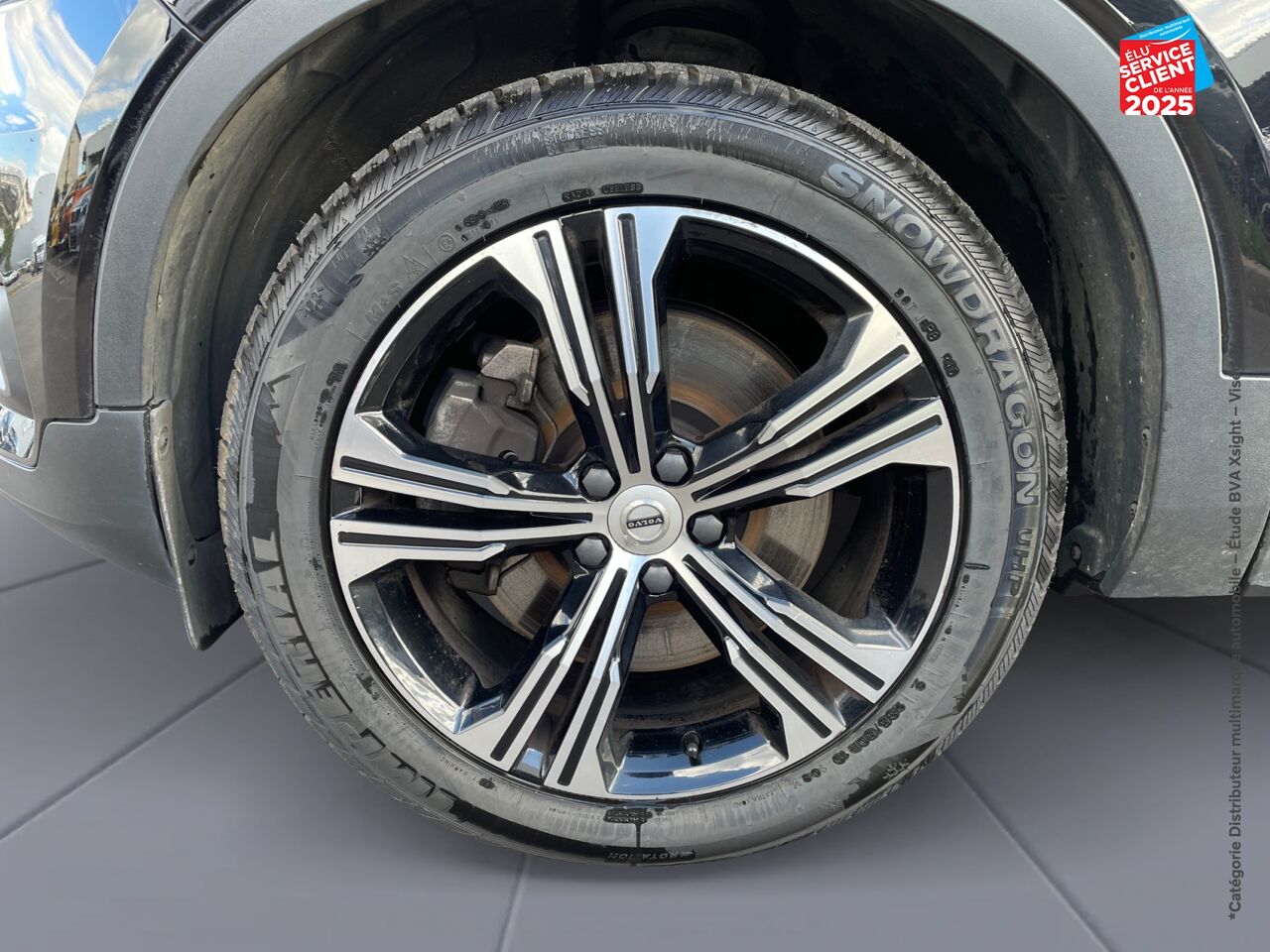 Véhicule d'occasion VOLVO XC40 T5 RECHARGE 180 + 82CH INSCRIPTION LUXE DCT 7 chez Renault Saint-Louis