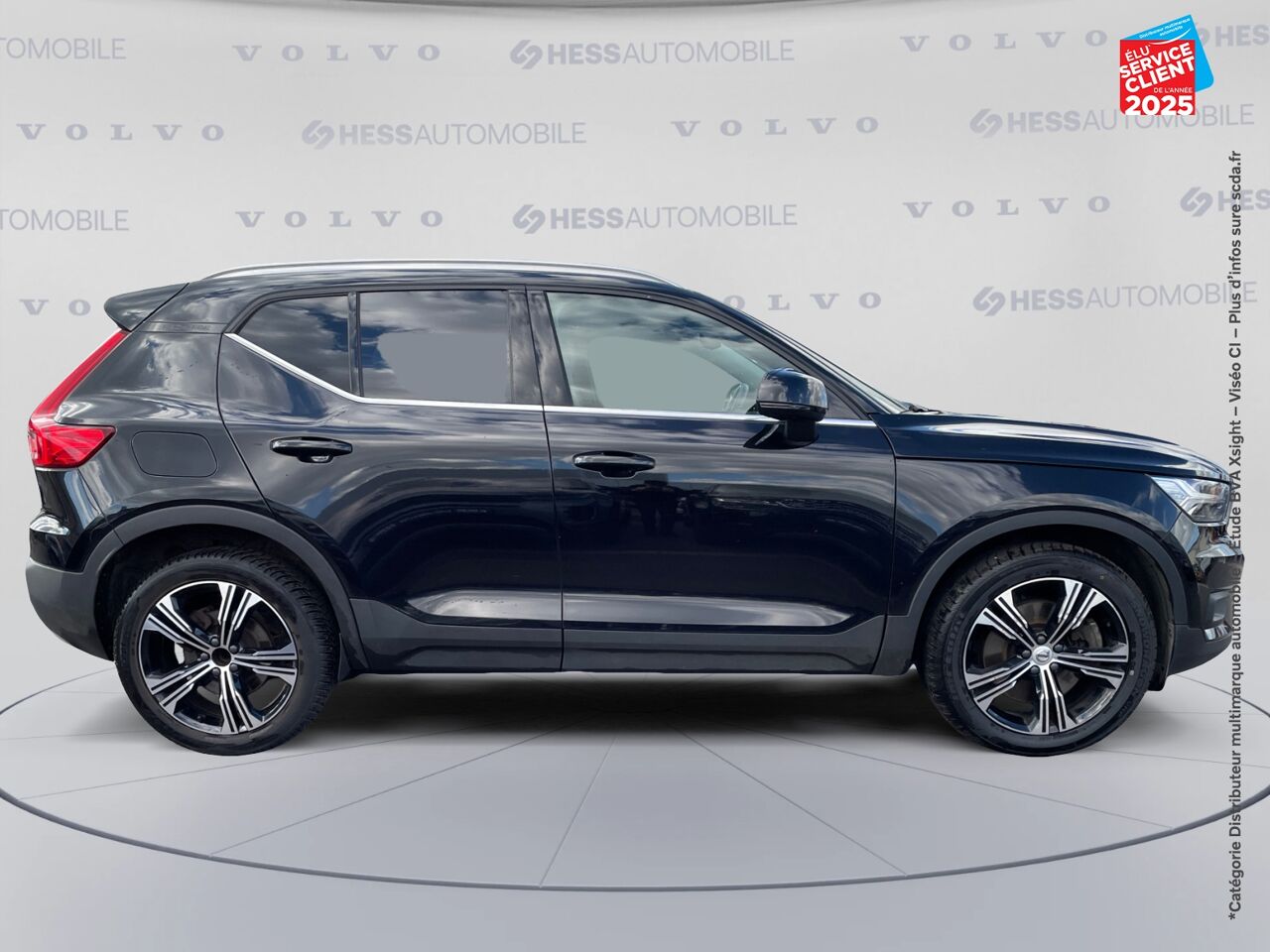 Véhicule d'occasion VOLVO XC40 T5 RECHARGE 180 + 82CH INSCRIPTION LUXE DCT 7 chez Renault Saint-Louis