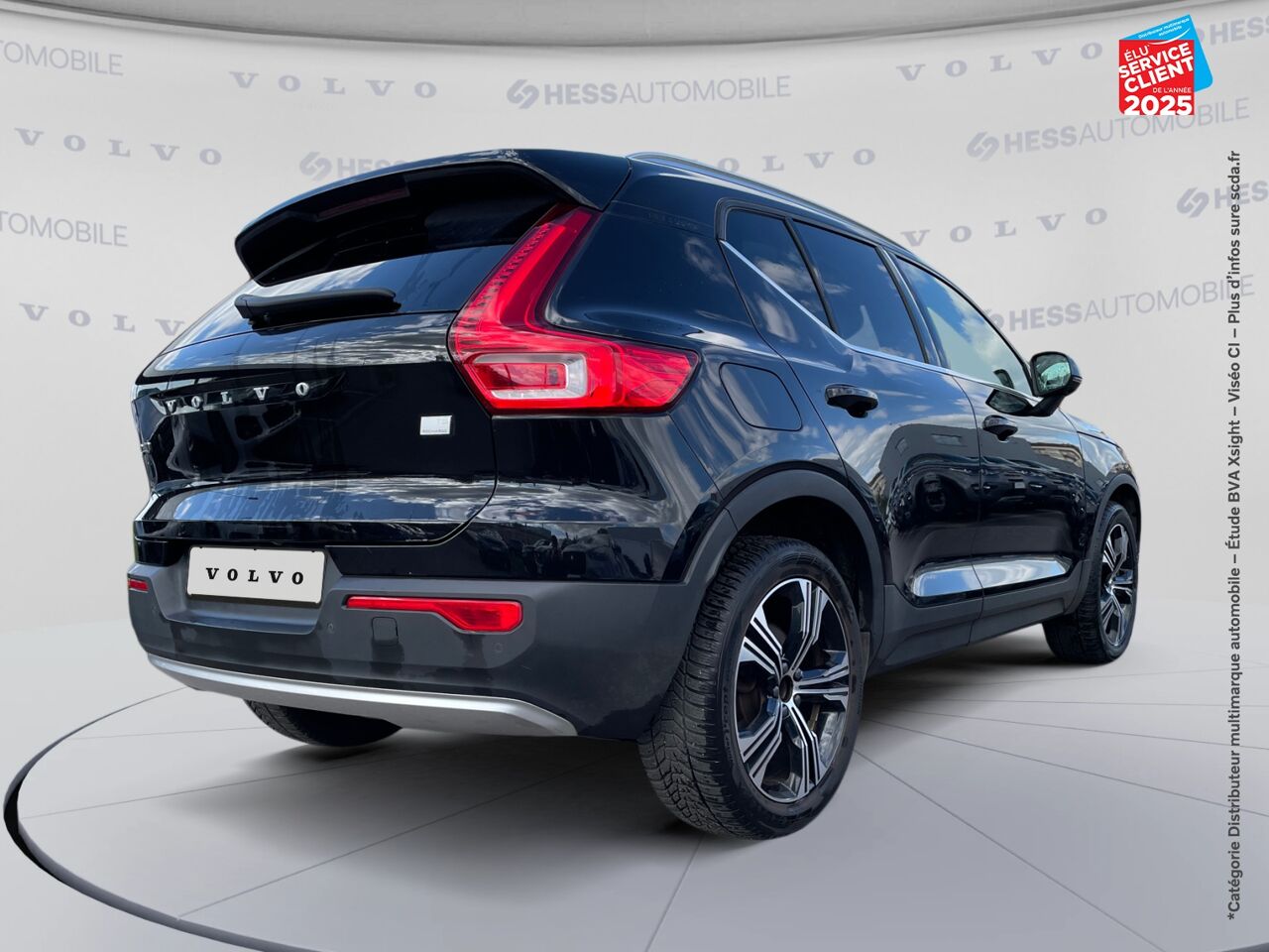 Véhicule d'occasion VOLVO XC40 T5 RECHARGE 180 + 82CH INSCRIPTION LUXE DCT 7 chez Renault Saint-Louis