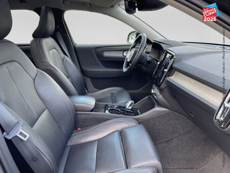 VOLVO XC40 T5 RECHARGE 180...