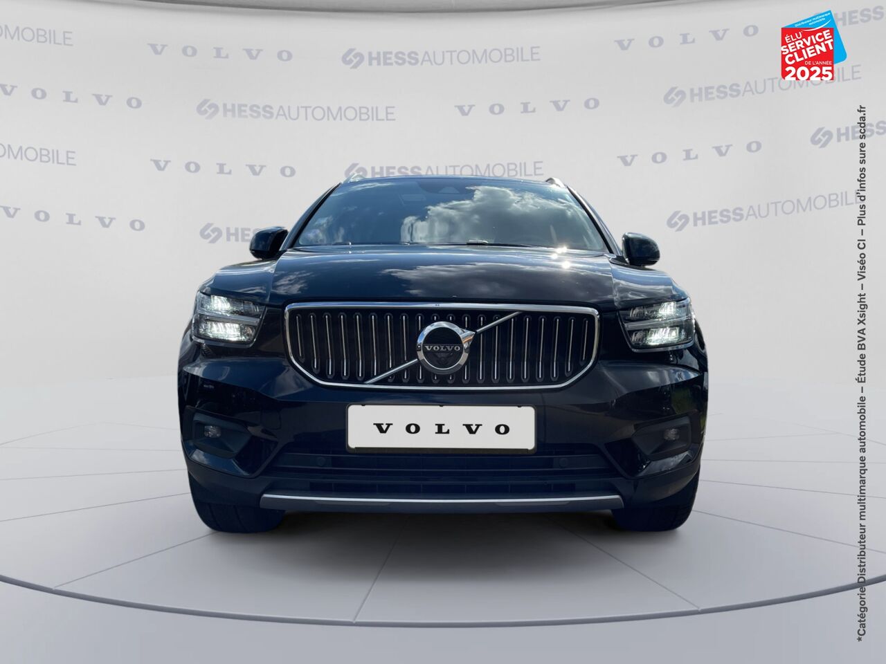Véhicule d'occasion VOLVO XC40 T5 RECHARGE 180 + 82CH INSCRIPTION LUXE DCT 7 chez Renault Saint-Louis