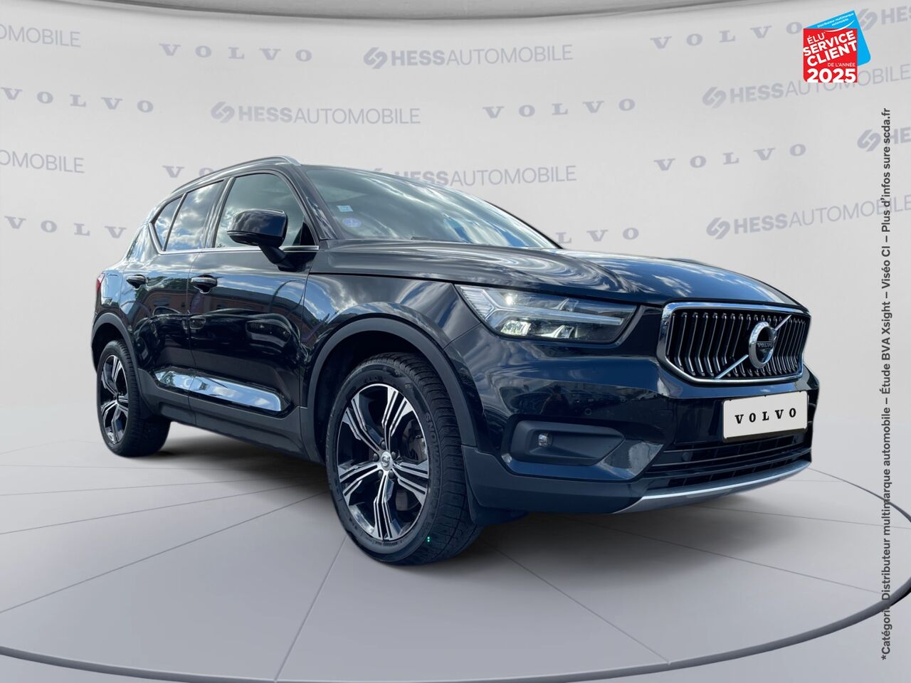 Véhicule d'occasion VOLVO XC40 T5 RECHARGE 180 + 82CH INSCRIPTION LUXE DCT 7 chez Renault Saint-Louis