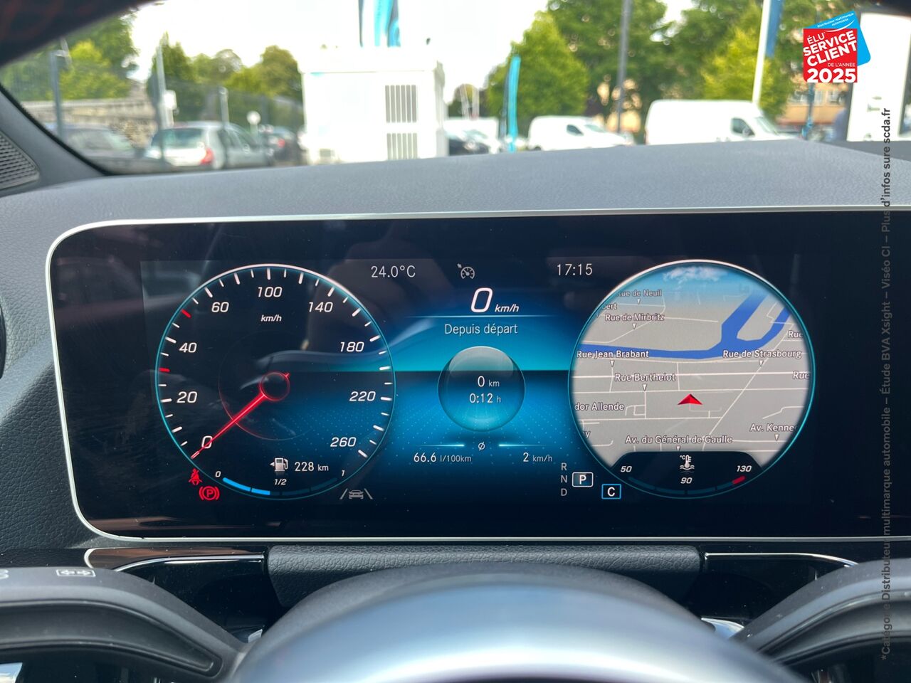 Véhicule d'occasion MERCEDES-BENZ CLASSE B 180 136CH AMG LINE 7G-DCT chez Hyundai Epernay