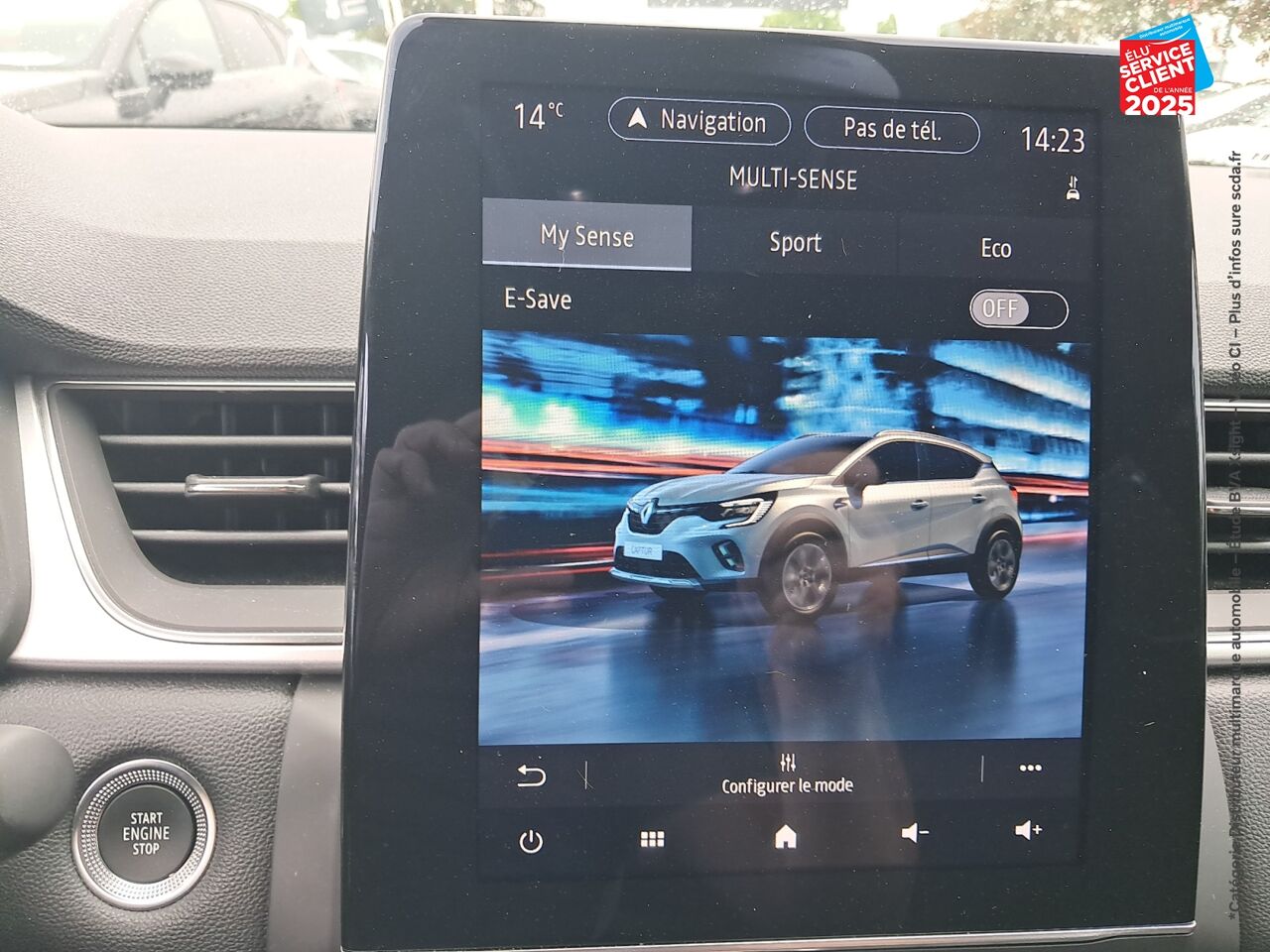 Véhicule d'occasion RENAULT CAPTUR 1.6 E-TECH HYBRIDE 145CH TECHNO chez Toyota Thionville