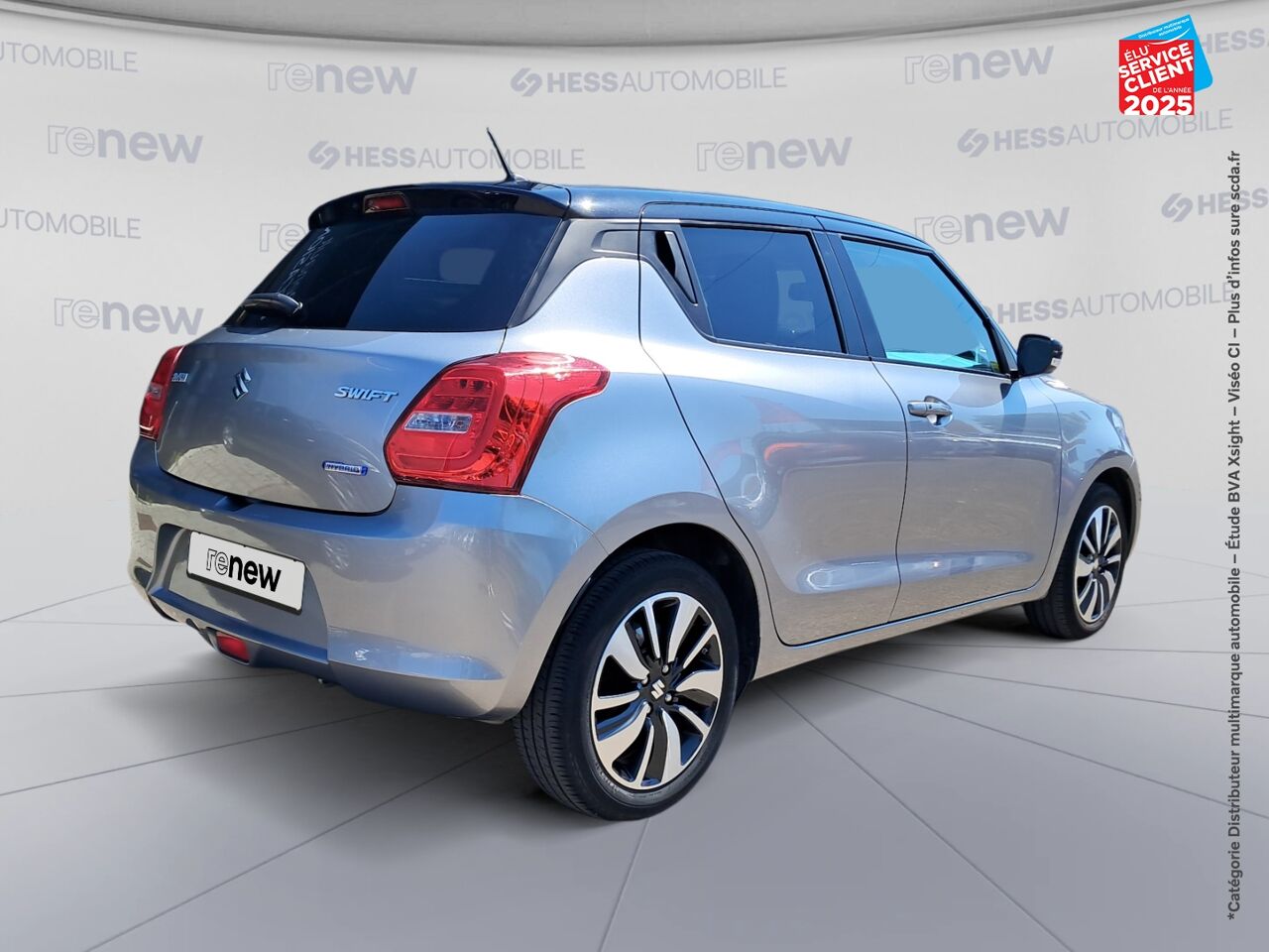 Véhicule d'occasion SUZUKI SWIFT 1.0 BOOSTERJET HYBRID SHVS 111CH PACK EURO6D-T CAMERA chez Renault Saint-Louis