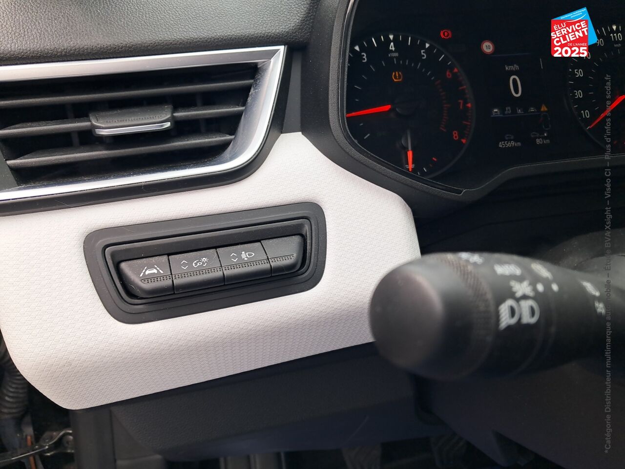 Véhicule d'occasion RENAULT CLIO 1.0 TCE 90CH LIMITED -21N chez Hyundai Epernay