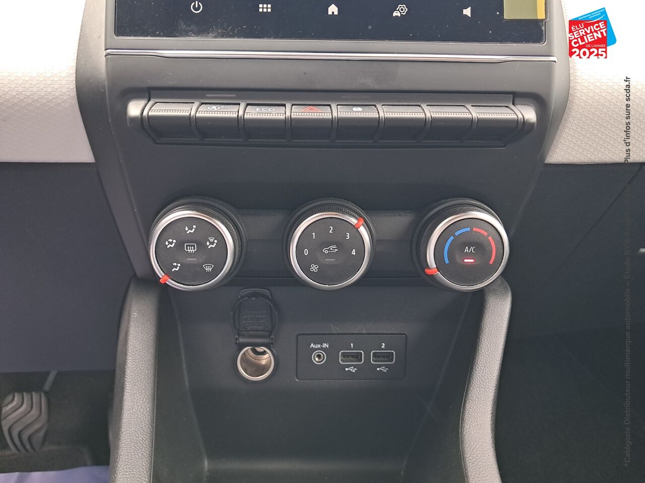 Véhicule d'occasion RENAULT CLIO 1.0 TCE 90CH LIMITED -21N chez Hyundai Epernay