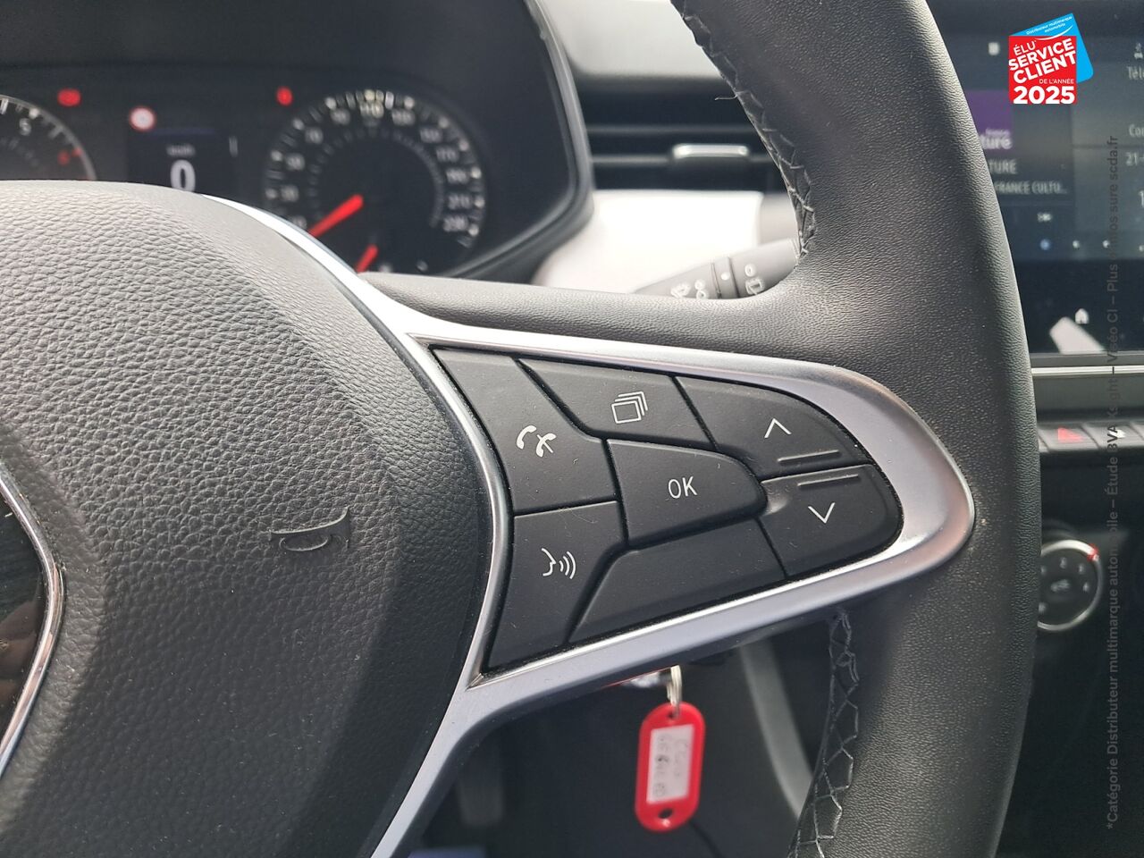 Véhicule d'occasion RENAULT CLIO 1.0 TCE 90CH LIMITED -21N chez Hyundai Epernay
