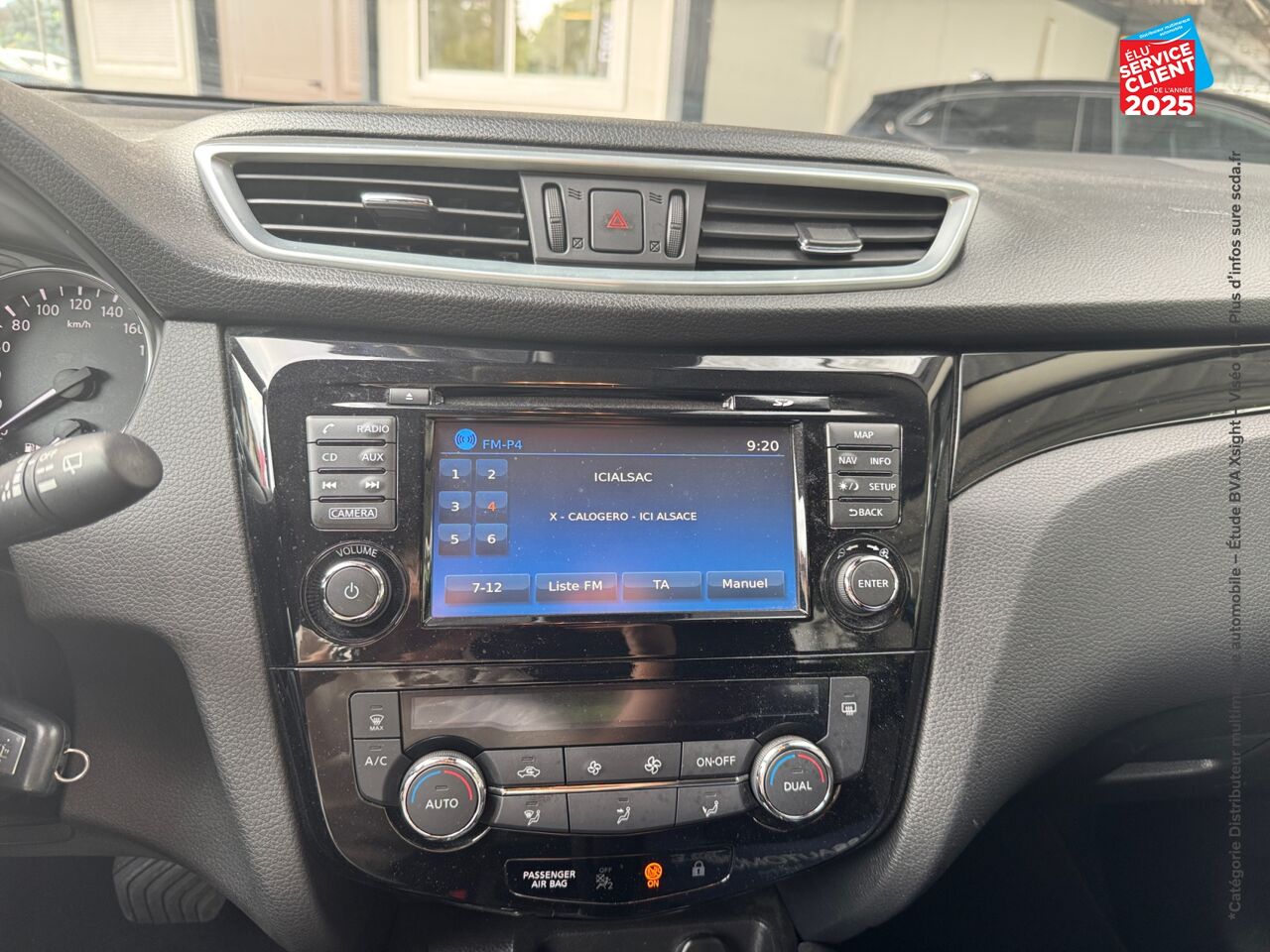 Véhicule d'occasion NISSAN QASHQAI 1.6 DCI 130CH N-CONNECTA XTRONIC GPS CAMERA chez Renault Saint-Louis