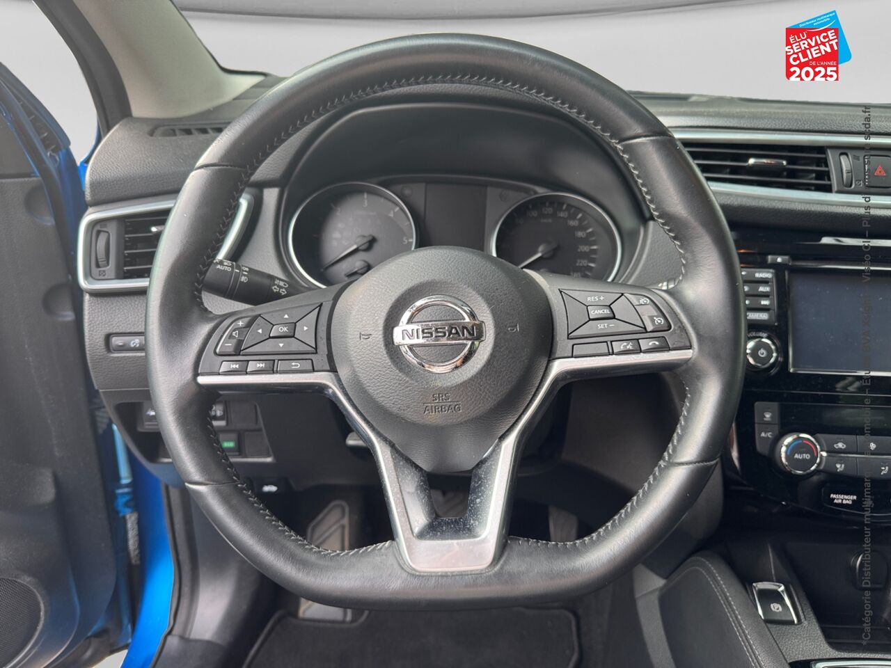 Véhicule d'occasion NISSAN QASHQAI 1.6 DCI 130CH N-CONNECTA XTRONIC GPS CAMERA chez Renault Saint-Louis