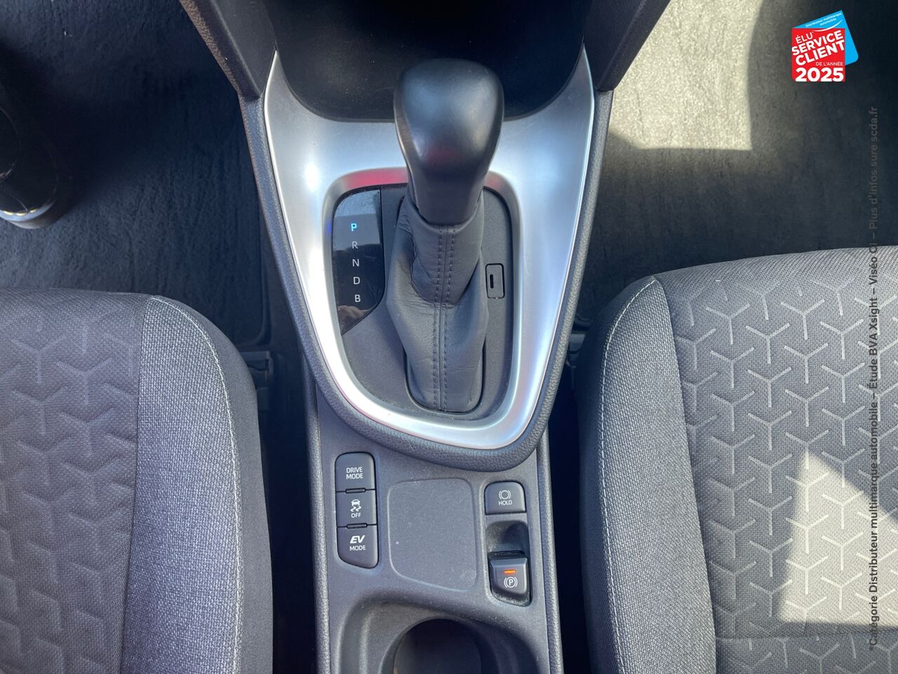 Véhicule d'occasion TOYOTA YARIS CROSS 116H DESIGN MY21 chez Toyota Saint Dizier