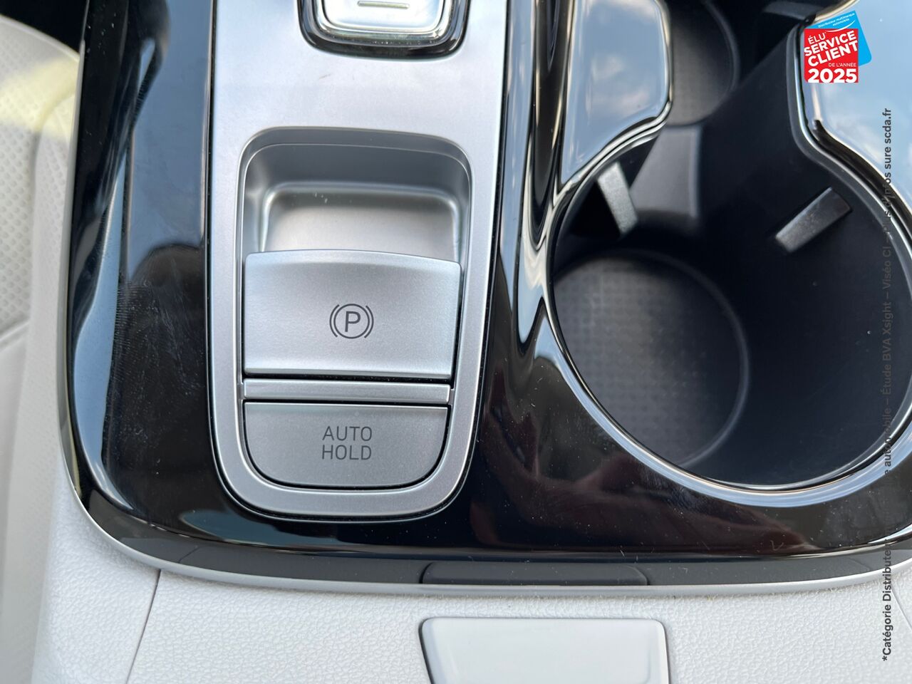 Véhicule d'occasion HYUNDAI TUCSON 1.6 T-GDI 230CH HYBRID EXECUTIVE BVA6 SIEGE CHAUF VENTIL VOLANT CHAUF CAMERA chez Hyundai Epernay