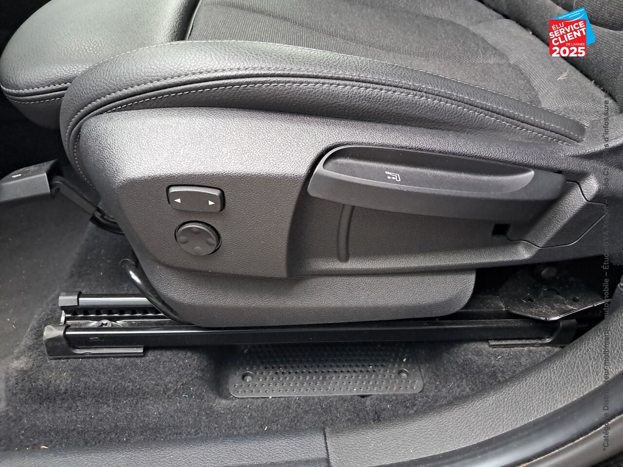 Véhicule d'occasion BMW SERIE 2 ACTIVETOURER 225XEA 224CH BUSINESS DESIGN 7CV chez BMW Besançon