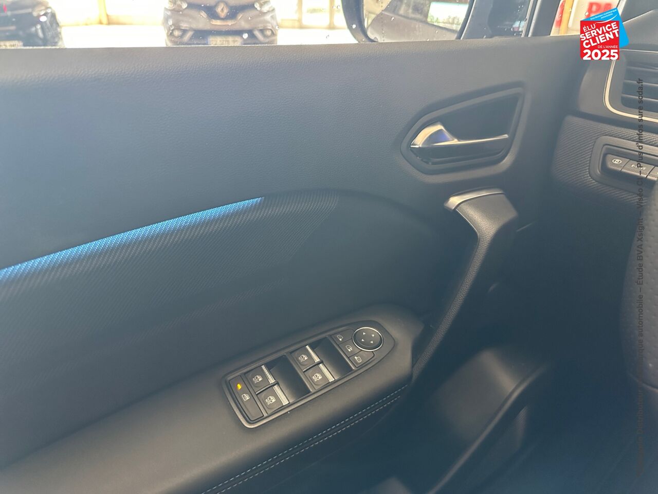 Véhicule d'occasion RENAULT SYMBIOZ 1.6 E-TECH FULL HYBRID 145CH ESPRIT ALPINE chez Renault Sélestat