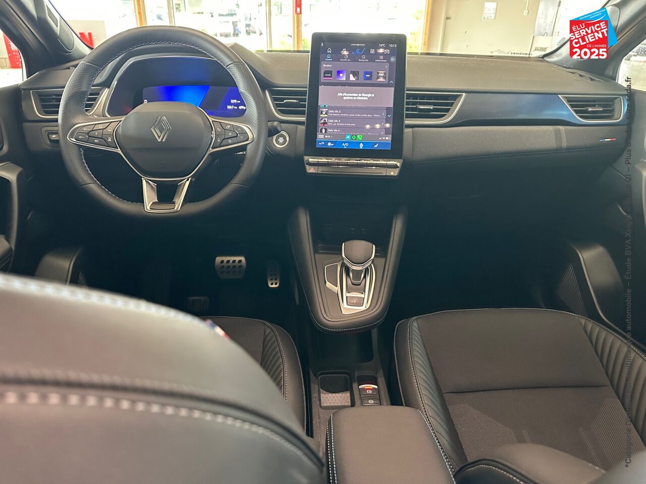Véhicule d'occasion RENAULT SYMBIOZ 1.6 E-TECH FULL HYBRID 145CH ESPRIT ALPINE chez Renault Sélestat