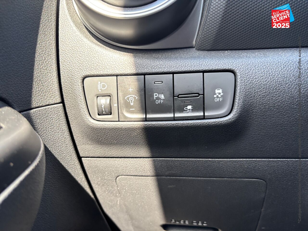 Véhicule d'occasion HYUNDAI KONA ELECTRIC 39KWH - 136CH INTUITIVE CAMERA CARPLAY chez Hyundai Reims