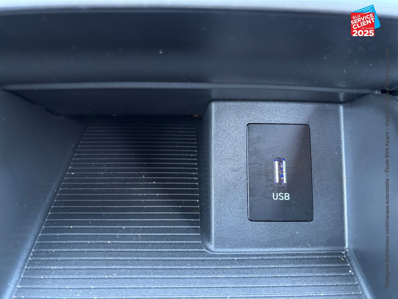 Véhicule d'occasion HYUNDAI KONA ELECTRIC 39KWH - 136CH INTUITIVE CAMERA CARPLAY chez Hyundai Reims
