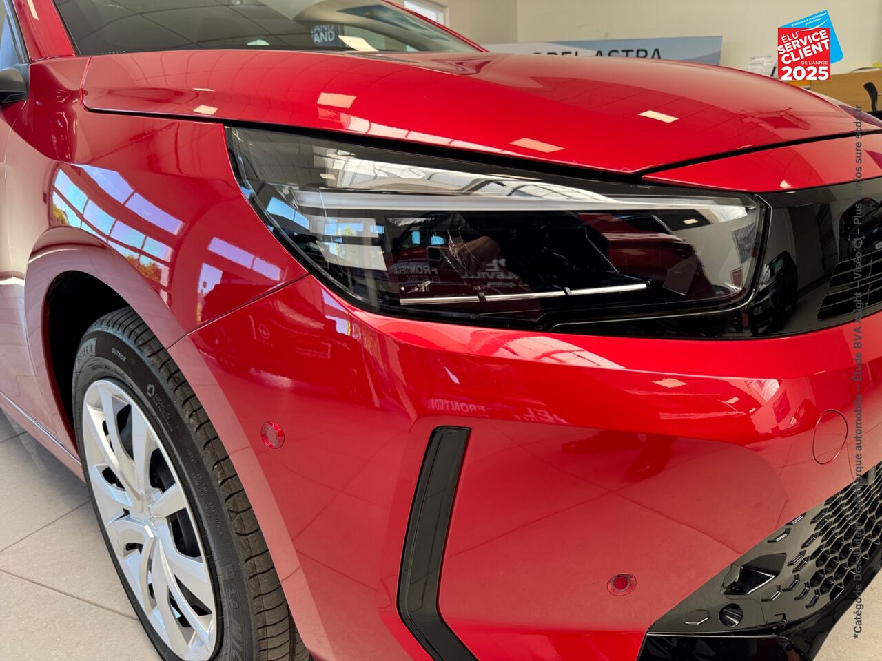 Véhicule neuf OPEL CORSA ELECTRIC 136CH chez Opel Charleville