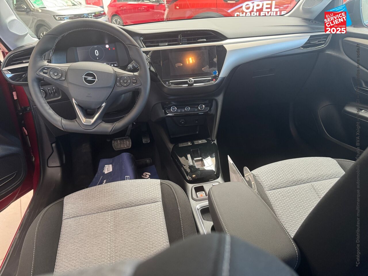 Véhicule neuf OPEL CORSA ELECTRIC 136CH chez Opel Charleville