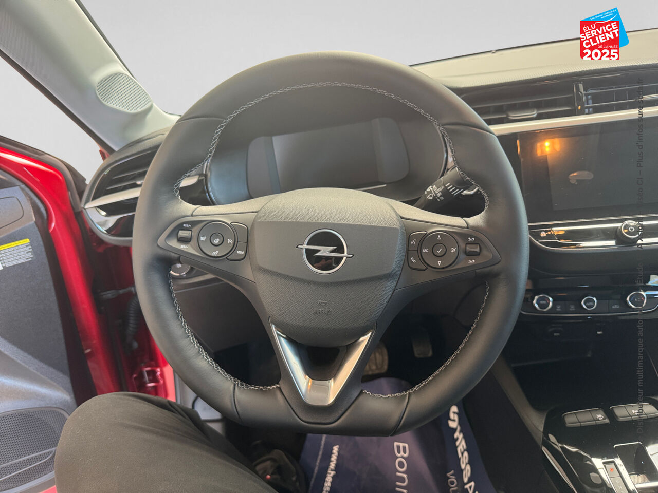 Véhicule neuf OPEL CORSA ELECTRIC 136CH chez Opel Charleville