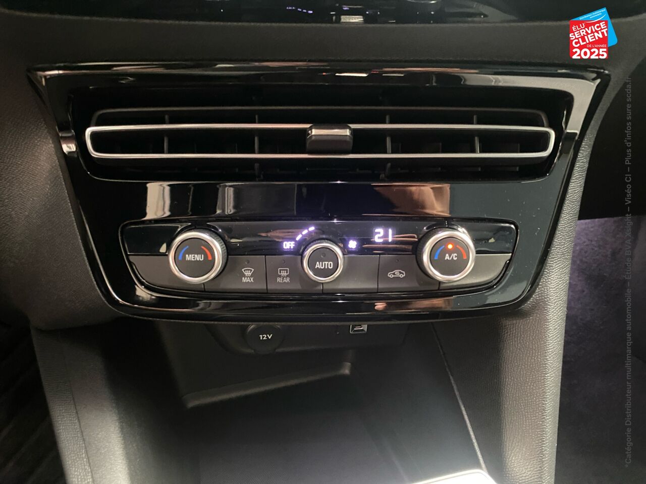 Véhicule d'occasion OPEL MOKKA ELECTRIC 136CH chez Toyota Sarreguemines